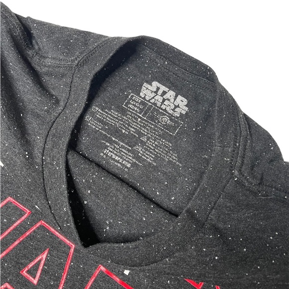 Star Wars The Last Jedi Men’s Large Short Sleeve Tee - Picture 3 of 3